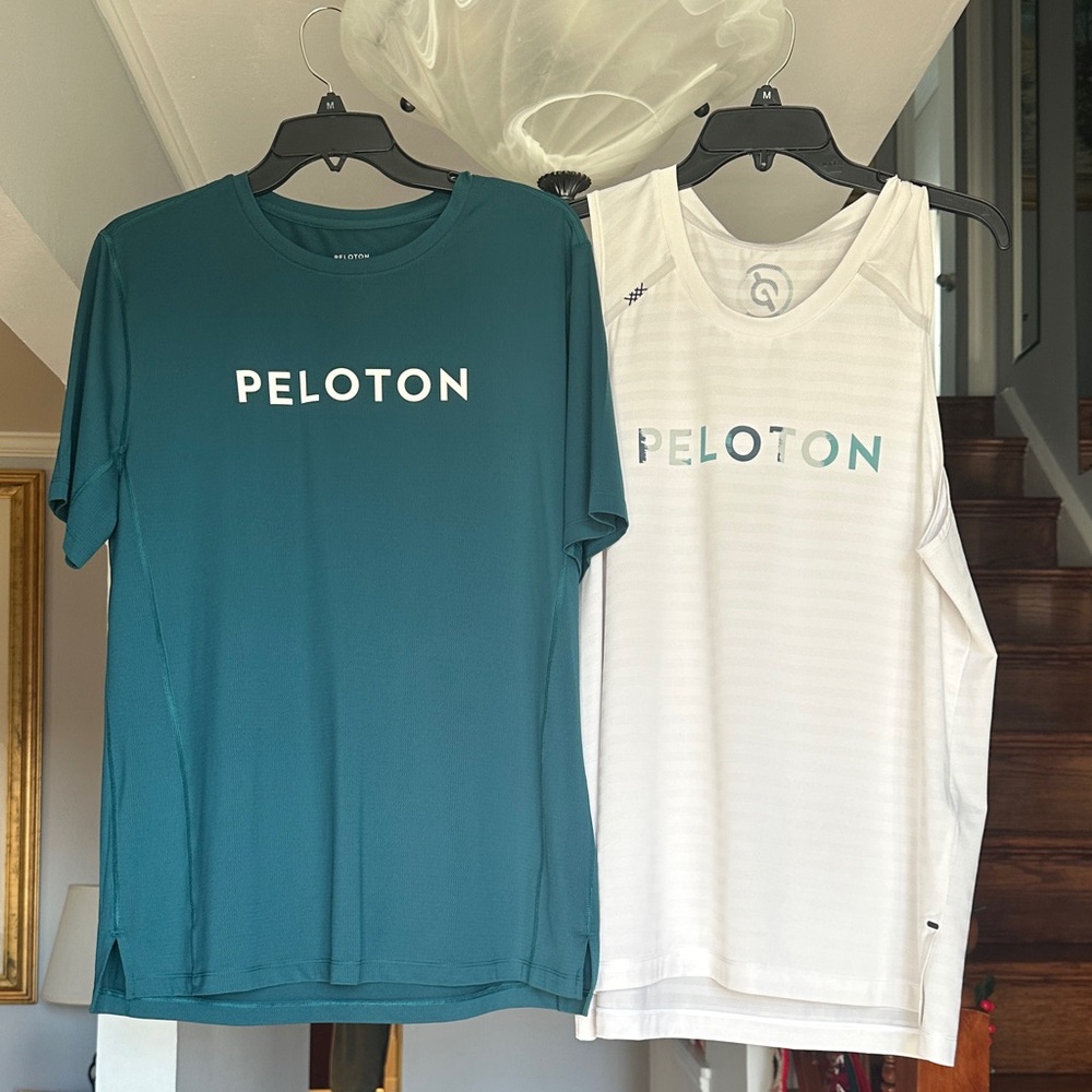 Peloton Bundle - Teal and White Workout Tops Sz L